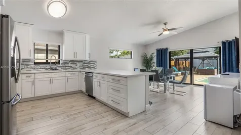 9986 NW 52nd Street Sunrise FL 33351