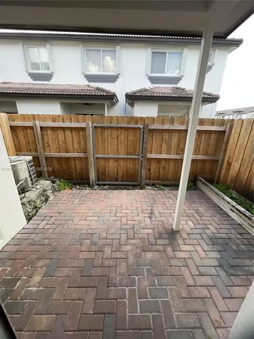 2203 SE 23rd Avenue Homestead FL 33035