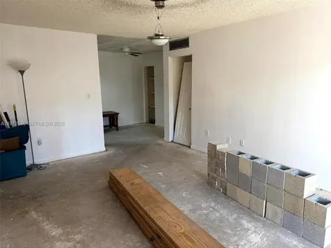 10836 N Kendall Drive Miami FL 33176