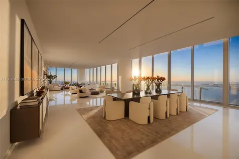 300 Biscayne Boulevard Way Miami FL 33131