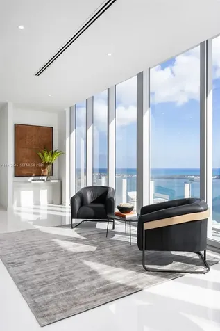 300 Biscayne Boulevard Way Miami FL 33131