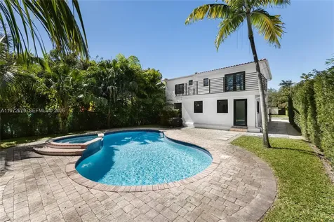 7111 SW 63rd Avenue South Miami FL 33143