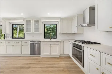7111 SW 63rd Avenue South Miami FL 33143