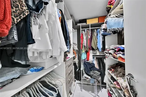 2950 NE 188th Street Aventura FL 33180