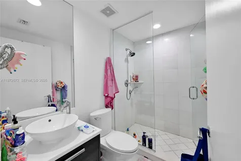 2950 NE 188th Street Aventura FL 33180