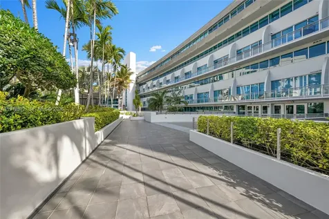 2950 NE 188th Street Aventura FL 33180