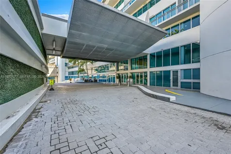 2950 NE 188th Street Aventura FL 33180