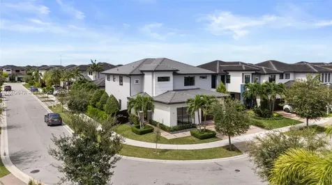 15450 NW 88th Avenue Miami Lakes FL 33018