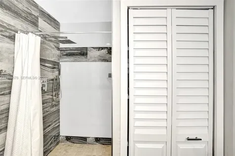 1236 NE 18th Avenue Fort Lauderdale FL 33304