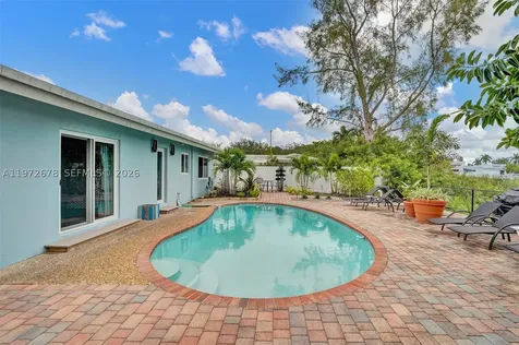 1236 NE 18th Avenue Fort Lauderdale FL 33304