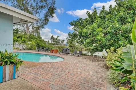 1236 NE 18th Avenue Fort Lauderdale FL 33304
