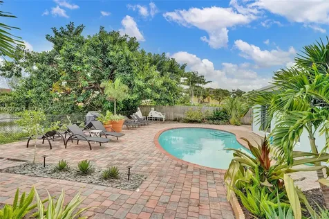1236 NE 18th Avenue Fort Lauderdale FL 33304