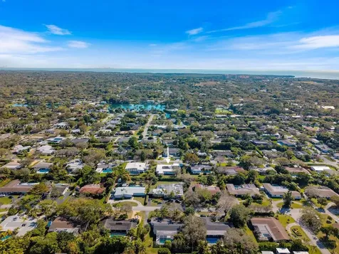 13780 SW 73rd Court Palmetto Bay FL 33158