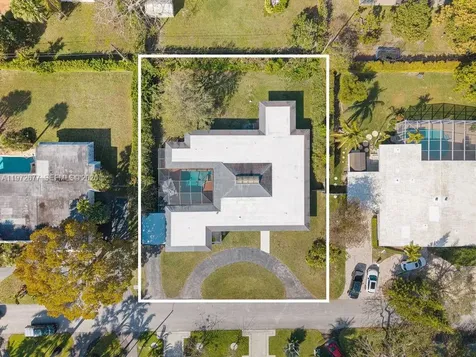 13780 SW 73rd Court Palmetto Bay FL 33158