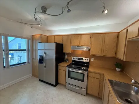 11312 Taft Street Pembroke Pines FL 33026
