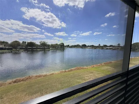 11312 Taft Street Pembroke Pines FL 33026