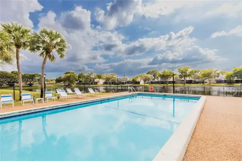 11312 Taft Street Pembroke Pines FL 33026