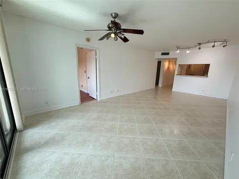11312 Taft Street Pembroke Pines FL 33026