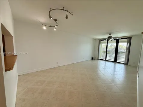 11312 Taft Street Pembroke Pines FL 33026