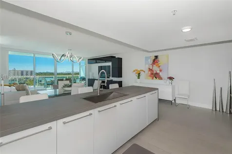 400 Sunny Isles Boulevard Sunny Isles Beach FL 33160