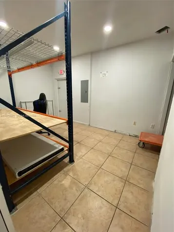 2431 W 80th Street Hialeah FL 33016
