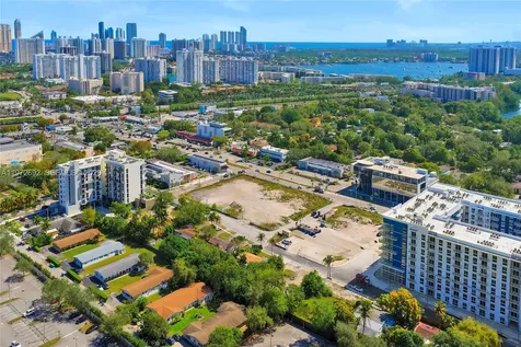 2421 NE 187th Street Miami FL 33180
