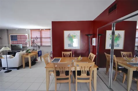 2829 Indian Creek Drive Miami Beach FL 33140