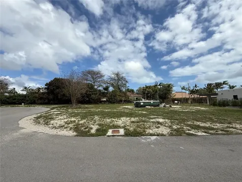 12641 SW 93rd Court Miami FL 33176