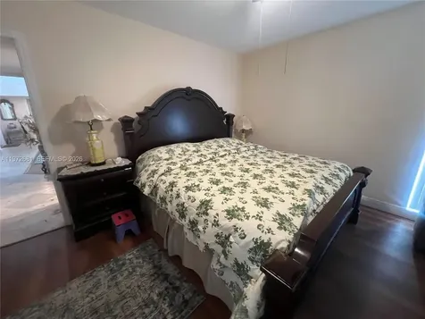 5724 S Bayberry Lane Tamarac FL 33319