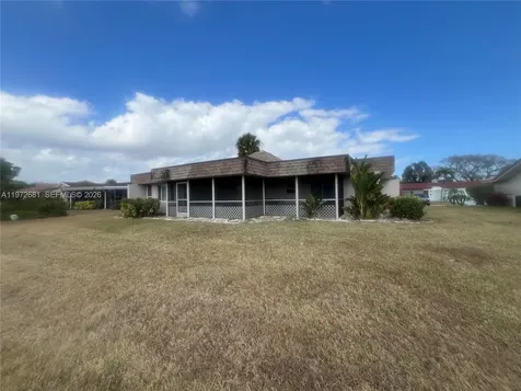 5724 S Bayberry Lane Tamarac FL 33319