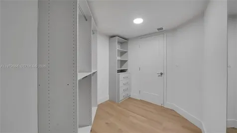 555 NE 34th Street Miami FL 33137