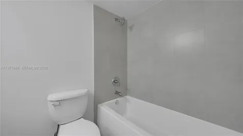 555 NE 34th Street Miami FL 33137