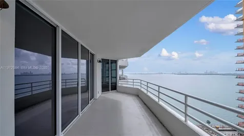 555 NE 34th Street Miami FL 33137
