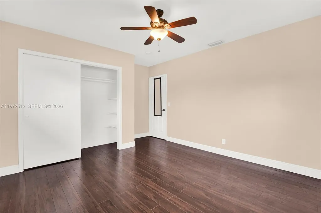 5113 Mckinley Street Hollywood FL 33021