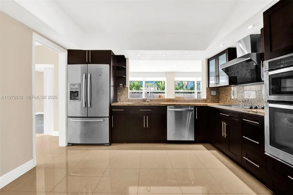5113 Mckinley Street Hollywood FL 33021