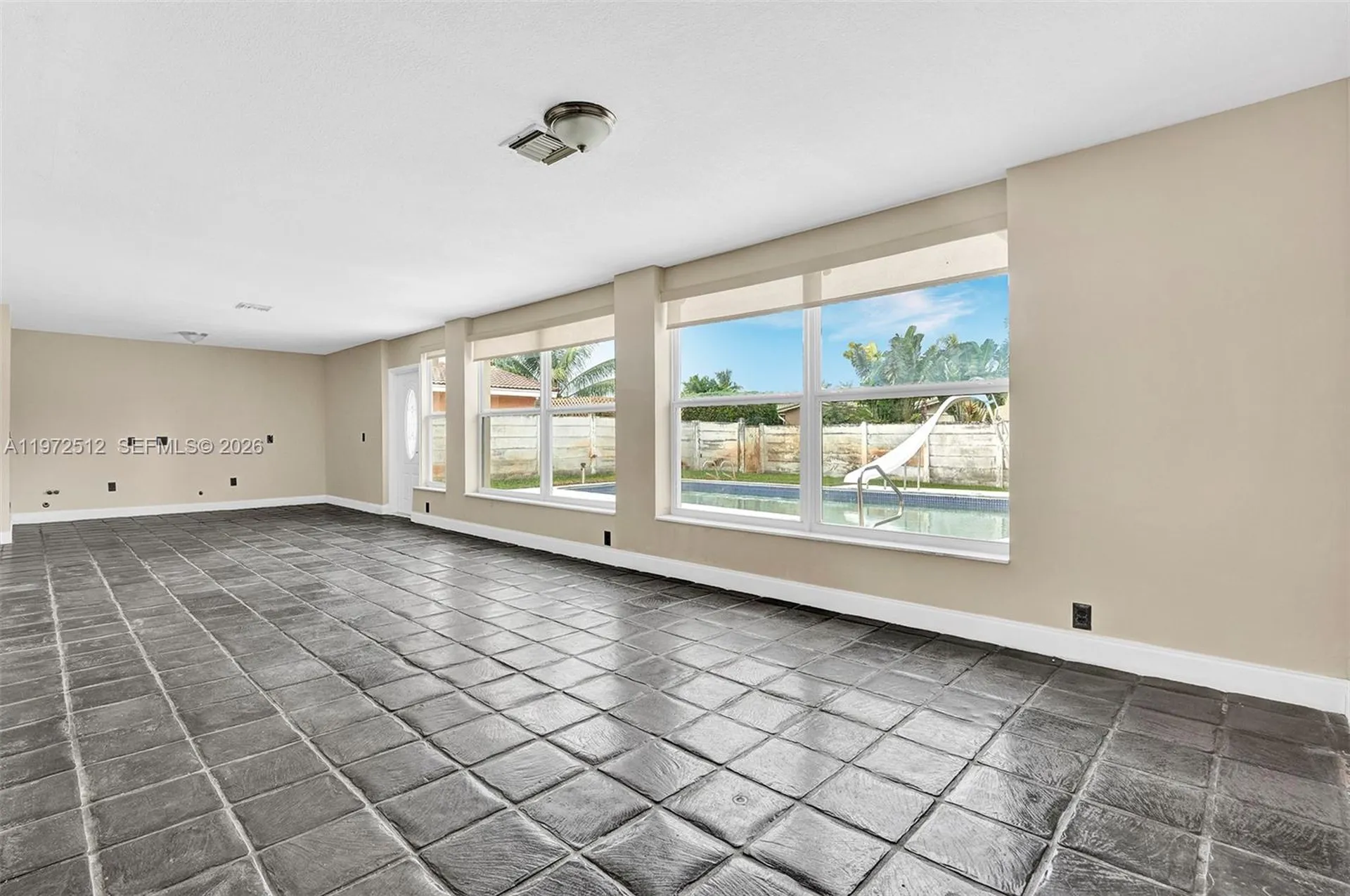 5113 Mckinley Street Hollywood FL 33021