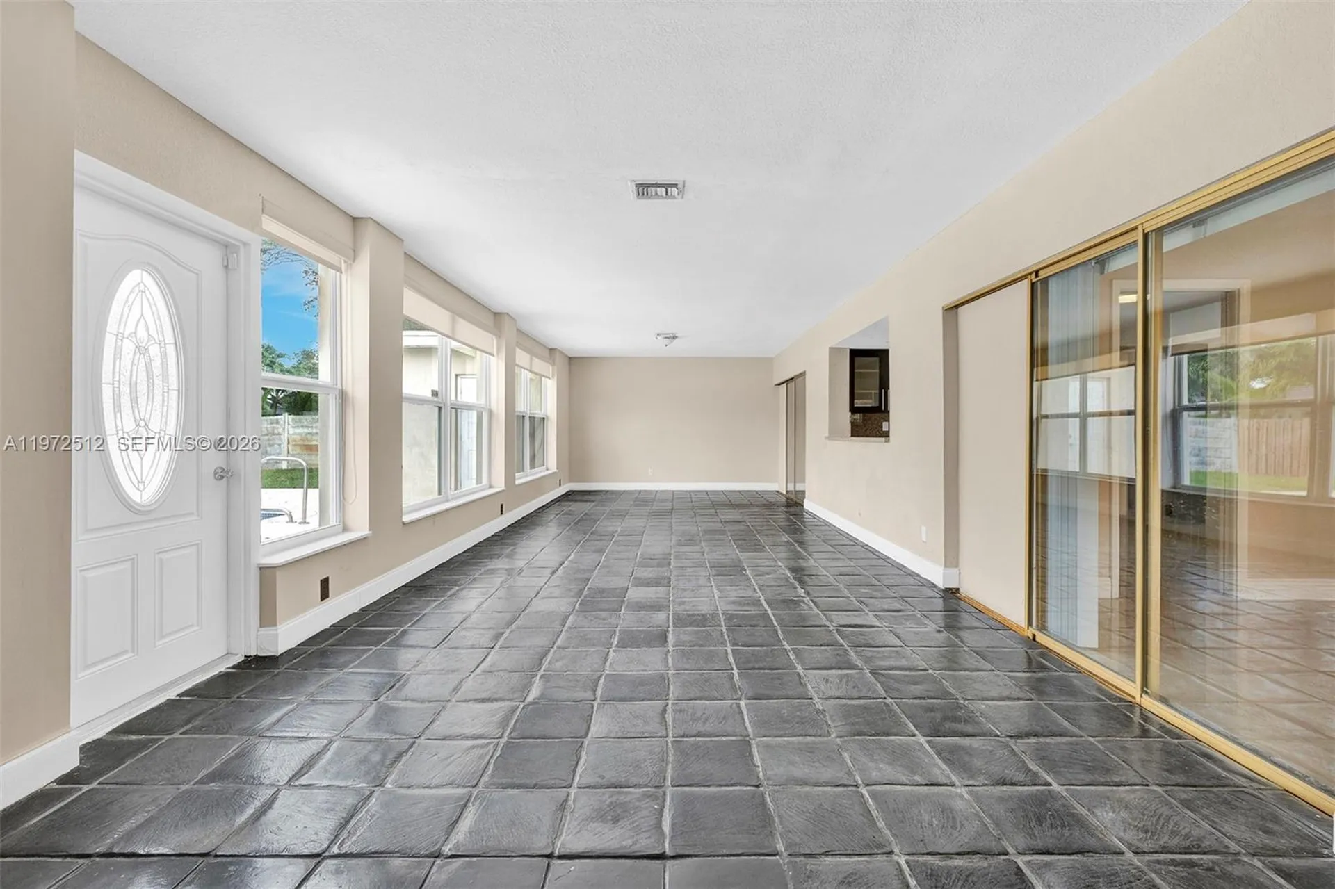 5113 Mckinley Street Hollywood FL 33021