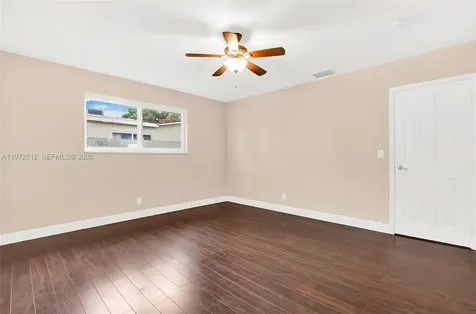 5113 Mckinley Street Hollywood FL 33021