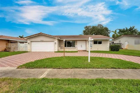 5113 Mckinley Street Hollywood FL 33021
