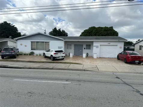 1720 SW 87th Avenue Miami FL 33165