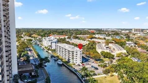 1750 NE 115th Street Miami FL 33181