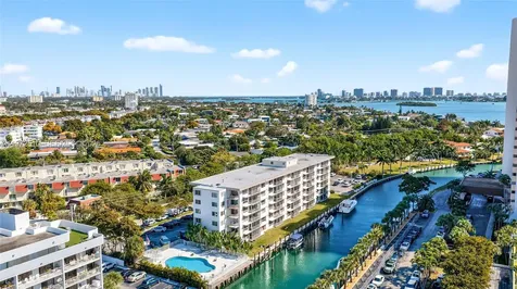 1750 NE 115th Street Miami FL 33181