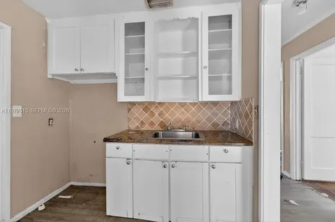 803 36th Street West Palm Beach FL 33407