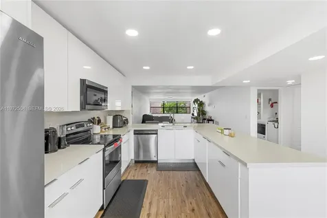 2704 NW 104th Avenue Sunrise FL 33322