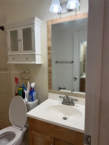 19633 NW 62nd Place Miami FL 33015