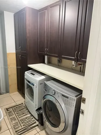 19633 NW 62nd Place Miami FL 33015