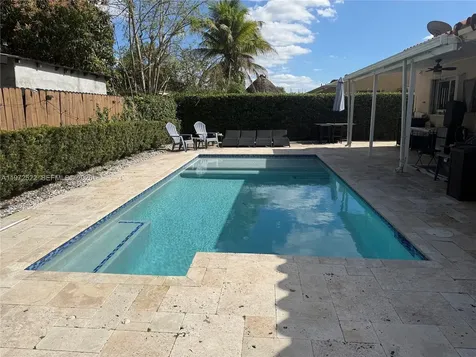 19633 NW 62nd Place Miami FL 33015