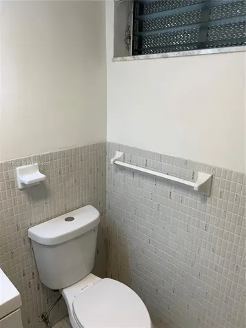 2861 Leonard Drive Aventura FL 33160