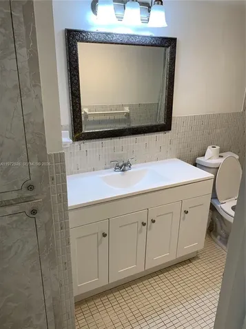 2861 Leonard Drive Aventura FL 33160