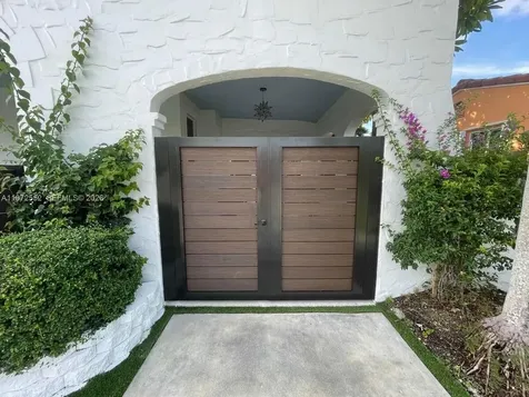 5648 SW 5th Terrace Miami FL 33134